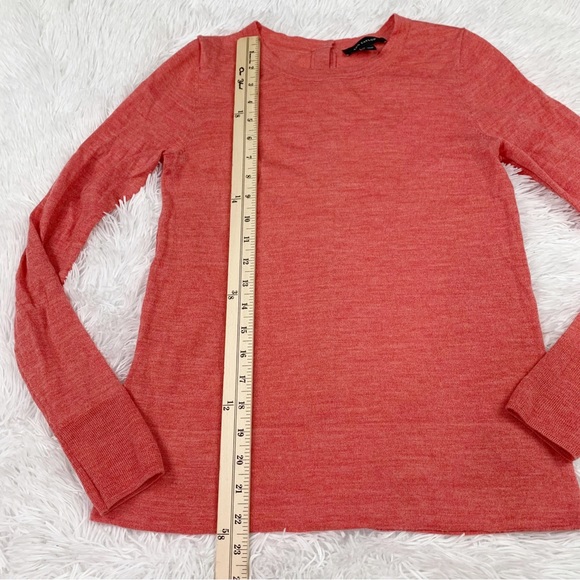 Ann Taylor long sleeve button back wool blend sweater crew neck in orange - Picture 2 of 7